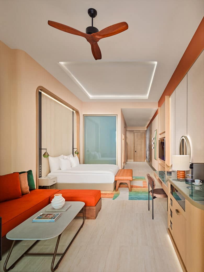 XO Cape Arnna Pool Suite
