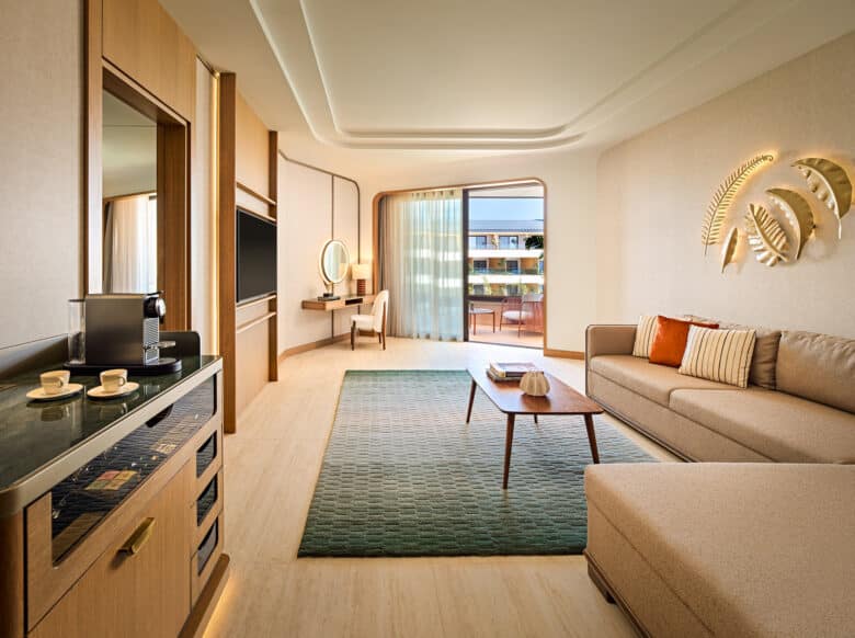 XO Cape Arnna Junior Suite