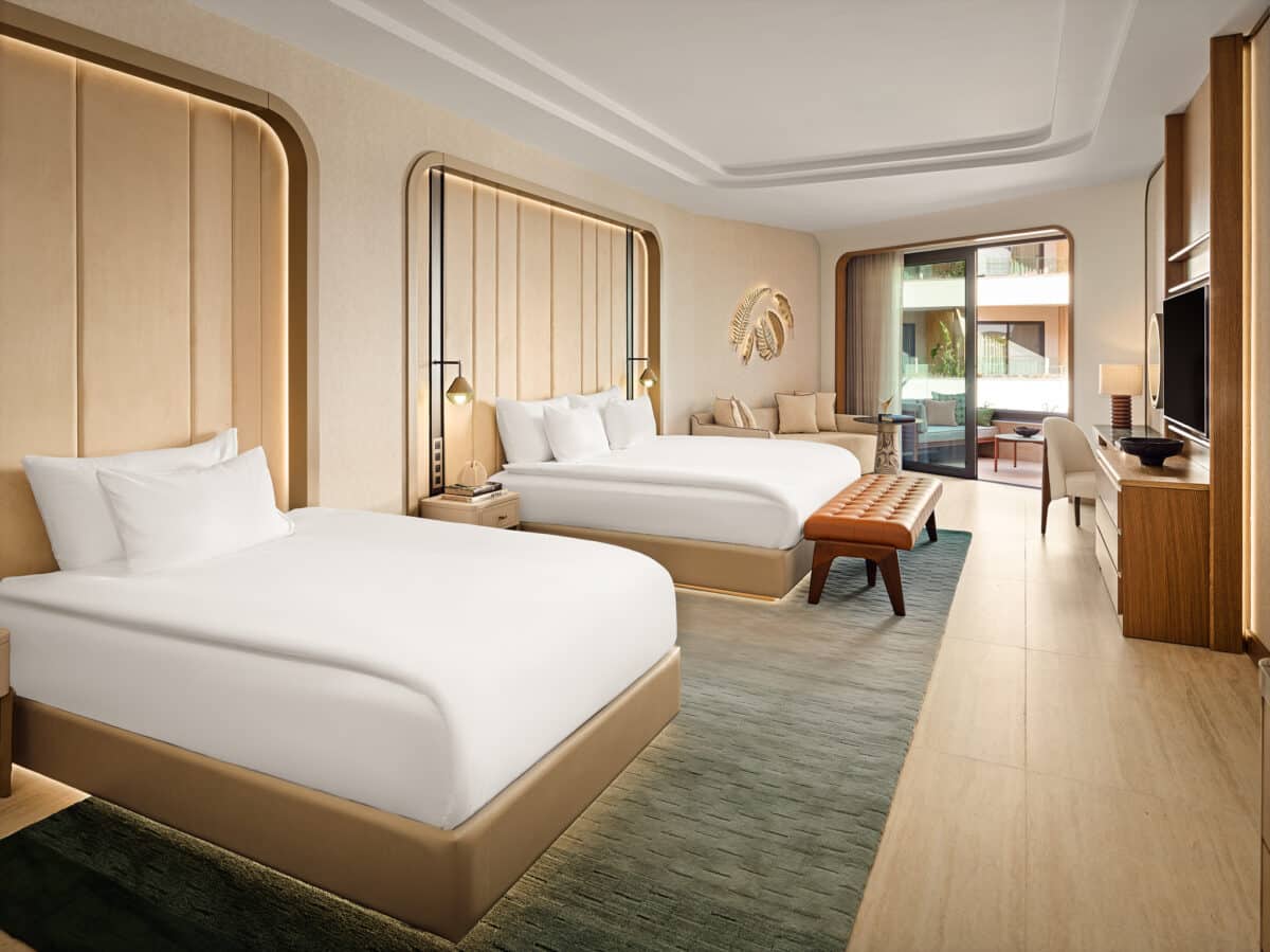 XO Cape Arnna Triple Room