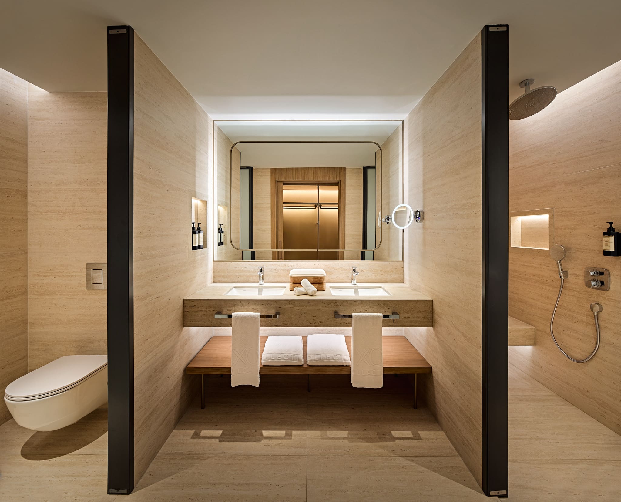 XO Cape Arnna Room Bathroom