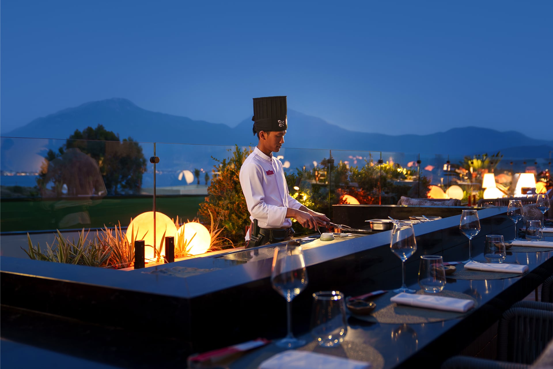 Conversations in Minimalism